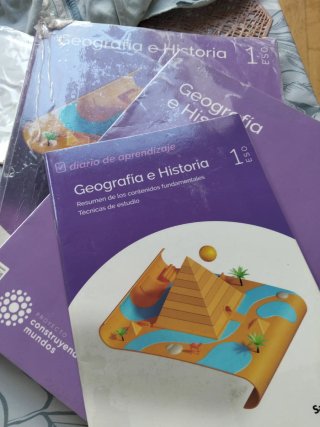 Geografía e Historia 1 ESO : Proyecto construye...