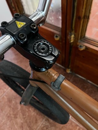 Bicicleta BMX + Casco