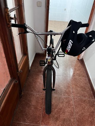 Bicicleta BMX + Casco