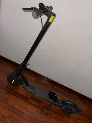 Patinete Eléctrico Xiaomi(Cargador incluido)