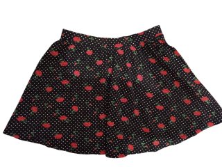 Falda capa con lunares y rosas
