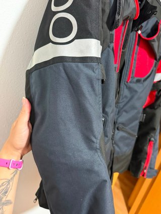 Chaqueta Moto Bering Negra y Roja