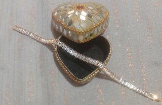 Bracciale tennis stile retrò oro e verde