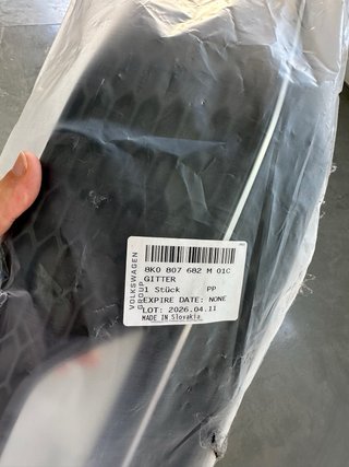 Rejilla Delantera antiniebla Audi 8K0807602M01C