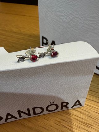 Pendientes Flecha y Corazón Pandora