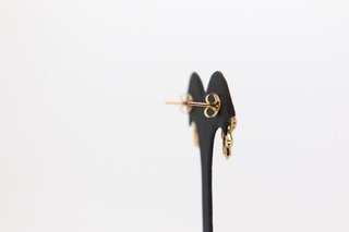 PENDIENTES MUÑECO LABUBU CON CIRCONITAS AZUL.