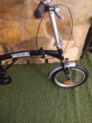 Bicicleta Plegable Negra.Perfecta para usarla.