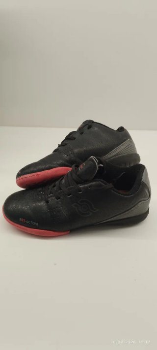 Botas de fútbol para niño