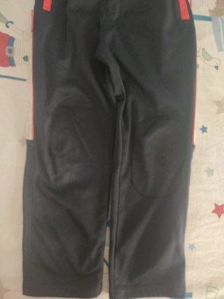 Pantalón chándal Salesianos Talla 6
