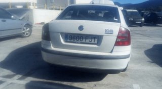 Skoda 20961824 faro antiniebla del izq octavia 1.9