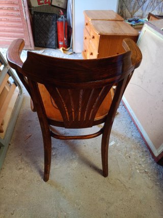 Silla vintage de madera