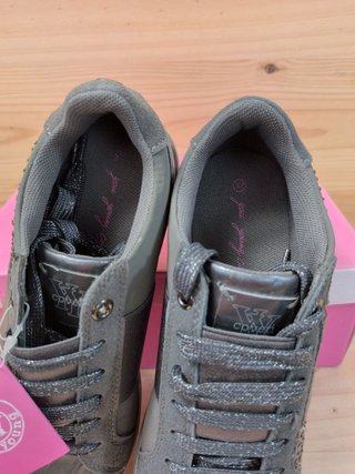 Zapatillas You Young Coveri Mujer 37 Gris Plateado