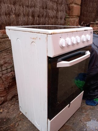 Cocina vitrocerámica Beko blanca