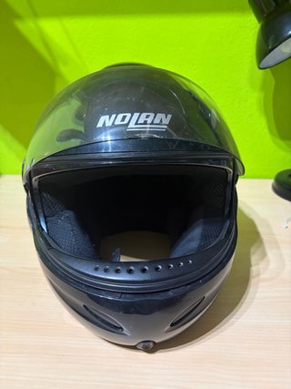 Casco de moto Nolan negro