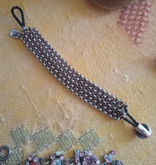 UNO DE 50 PULSERA CUERO Y METAL