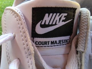 Nike Court Majestic Talla 43