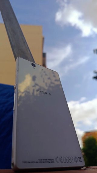 Sony Xperia Z C6603 Blanco Retro