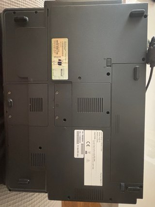 Packard Bell Portátil Negro/Plateado