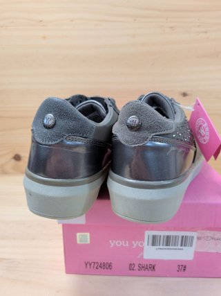 Zapatillas You Young Coveri Mujer 37 Gris Plateado