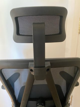 Silla de oficina ergonómica negra