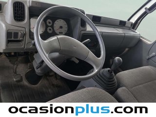 Nissan Cabstar Chasis 3.0 TL 120.35/1 corta 88 kW (120 CV)