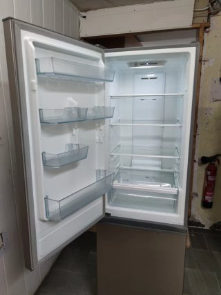 Frigorífico Benavent 187x60cm A+ garantía y envío