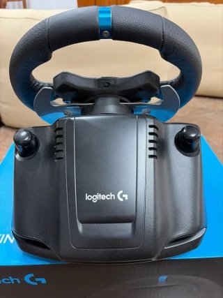 Volante Logitech G29 Driving Force (PS4/PS3/PC)