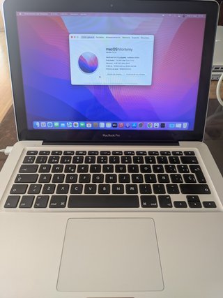 Apple MacBook Pro 13" mediados 2010