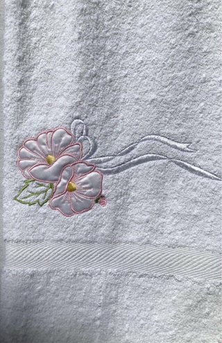 Pack toallas de baño algodón,bordadas,1’40 x 74