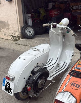Vespa 125N manillar de tubo 1957
