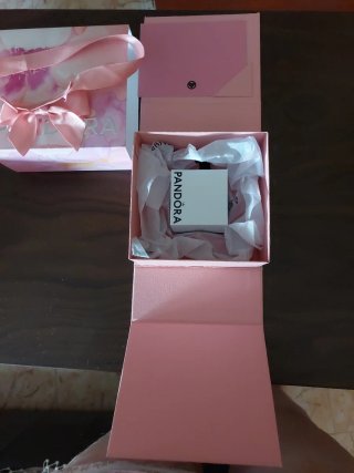 Caja Pandora con lazo rosa