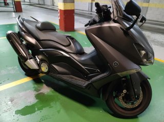 Yamaha Tmax