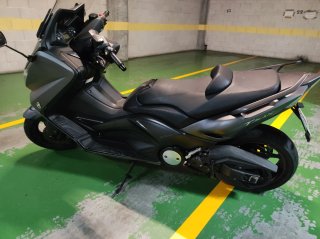 Yamaha Tmax