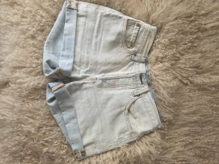 Levi's Shorts Talla 27