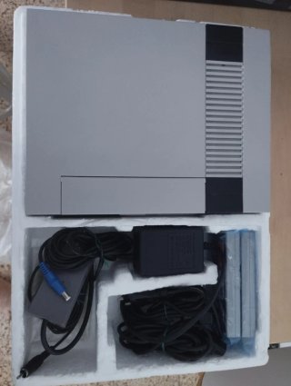 Nintendo Entertainment System (NES)