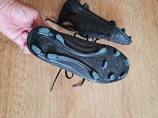 Botas de fútbol Nike Phantom 37.5