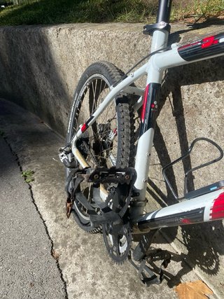 Bicicleta MTB Btwin Blanca/Roja