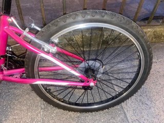 Bicicleta rosa con marchas