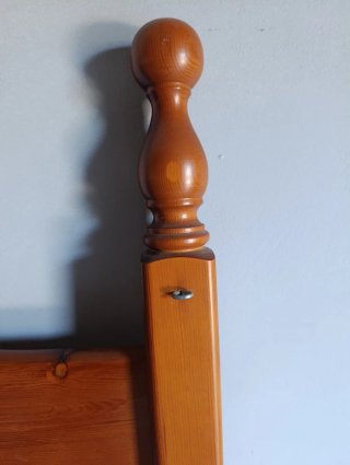 Cabecero de cama de madera