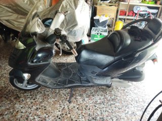 Moto Scooter Negra