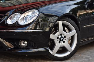 Mercedes-Benz  CLK 2005