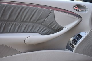 Mercedes-Benz  CLK 2005