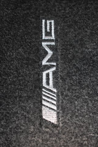 Mercedes-Benz  CLK 2005