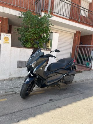 Yamaha Xmax 125
