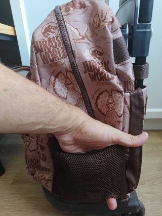 GRATIS - Mochila con ruedas Jurassic World - para