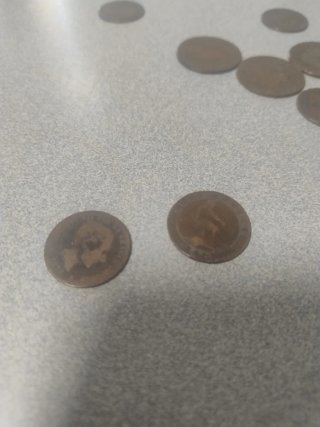 Lote Monedas Siglo XIX: 5 y 10 Céntimos
