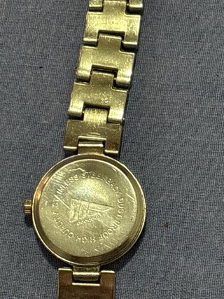 Reloj Adidas Dorado y Negro