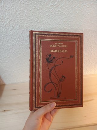 Marginalia, Antonio Burro Vallejo