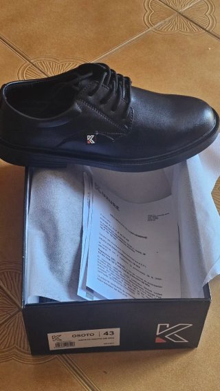 Zapatos  Negro Talla 43