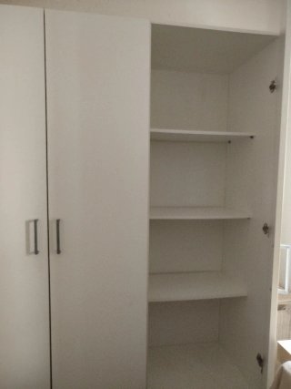 Armario 3 puertas Ikea blanco